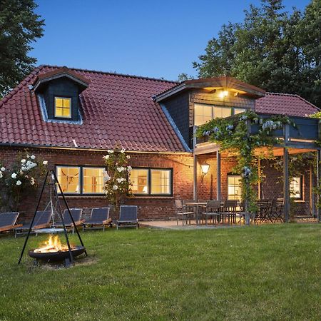 Ferienhaus "Altes Backhaus" - Gut Kletkamp Zewnętrze zdjęcie